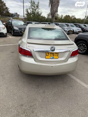 ביואיק לה-קרוס