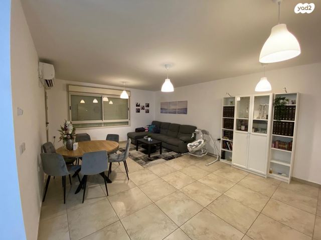 הרב מרדכי אליהו 9