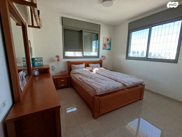 דירה, זלמן שז"ר 8, נווה גנים, קרית מוצקין