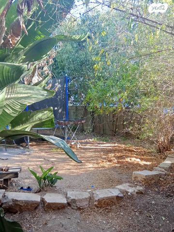 דירת גן, בוסתנאי 29, קטמון הישנה, ירושלים