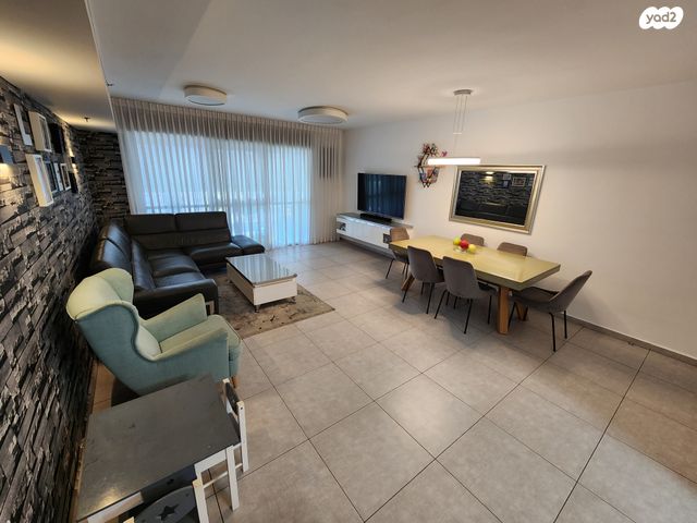 דירה, ספיר 4, צמרות המושבה, באר יעקב