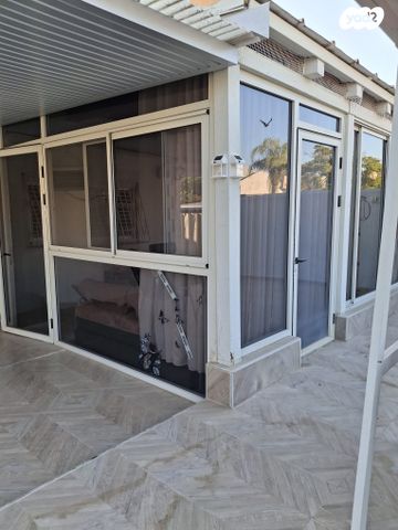 בית פרטי/ קוטג', הגנה 21, קרית מנחם בגין, נתיבות