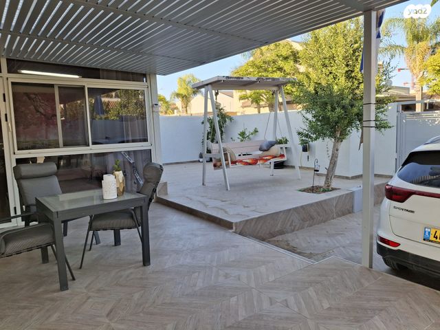 בית פרטי/ קוטג', הגנה 21, קרית מנחם בגין, נתיבות