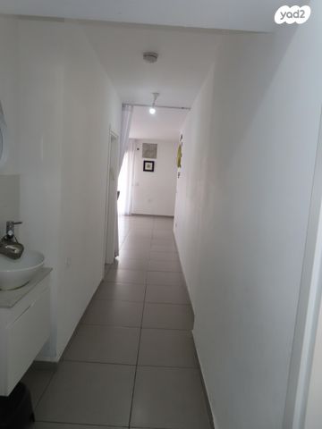 דירה, חצב 47, רכסים, רכסים