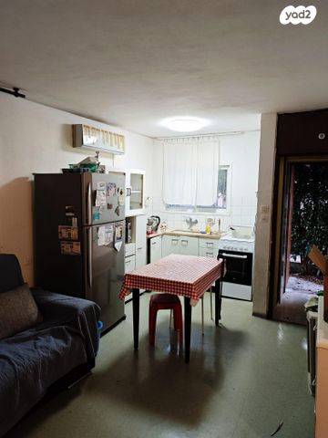 דו משפחתי, זמיר 461, מרום כנען איביקור, צפת