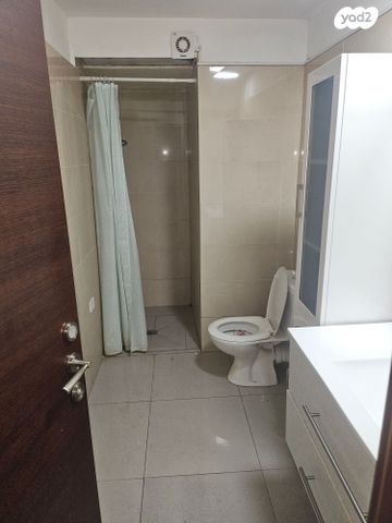 דירה, חיים וייצמן 31, השכונה הוותיקה, גבעת שמואל