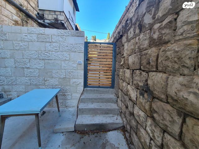 דירת גן, יודפת 11, העיר התחתית, ואדי סאליב, חיפה