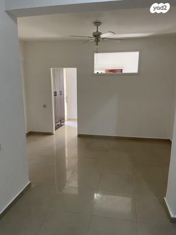 דירה, חיים וייצמן 1, א' / צפון מזרח העיר, רחובות