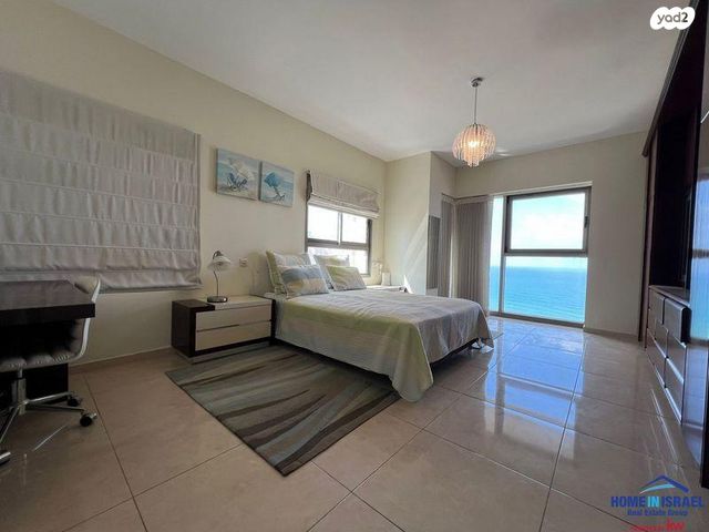 דירה, שדרות ניצה 26, צפון מערב מרכז העיר, נתניה