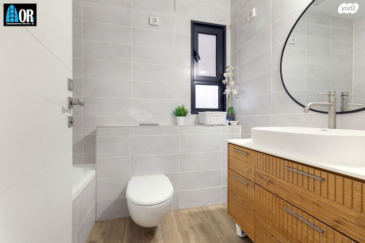 גג/ פנטהאוז, משה לוי, נאות שמיר, רמלה