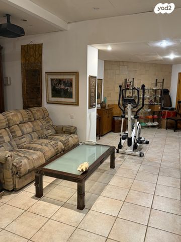 דו משפחתי, הוד הכרמל, דניה, חיפה