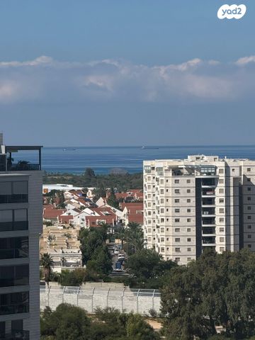 דירה, מנחם בגין, נווה גנים, קרית מוצקין