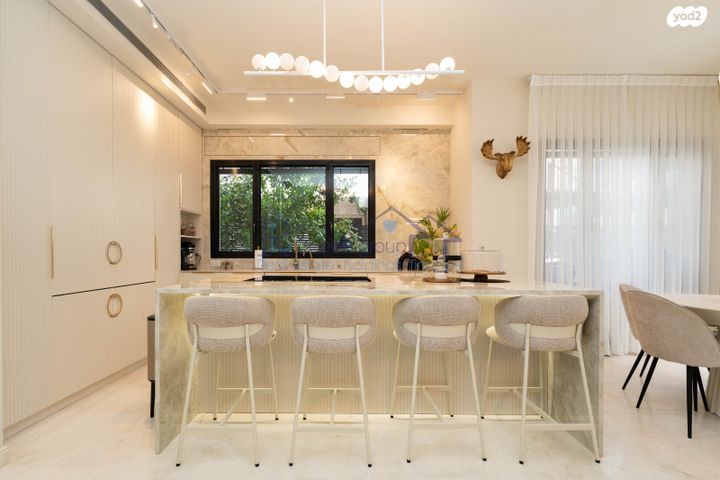 בית פרטי/ קוטג', הרינה 7, נוף הטיילת, נתניה