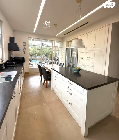 בית פרטי/ קוטג', סביון