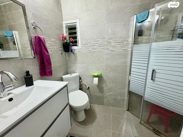 דירה, גיורא יוספטל, רמלה