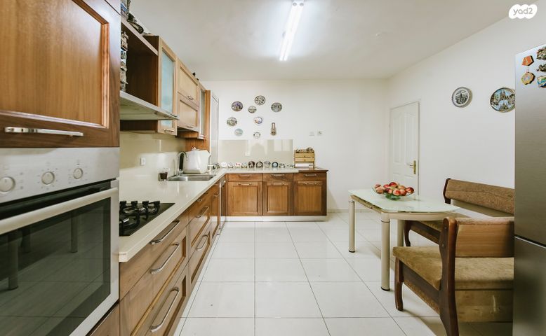 דירה, רחל המשוררת 11, עין גנים, פתח תקווה