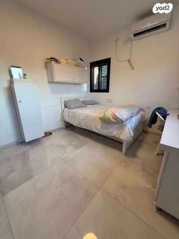 דירה, הגיבורים, עמידר, בת ים