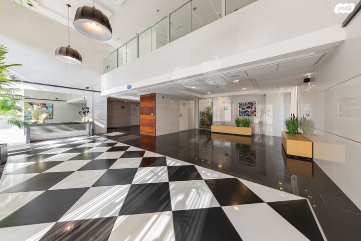 דופלקס, גולדה מאיר 17, מתחם 1200, הוד השרון