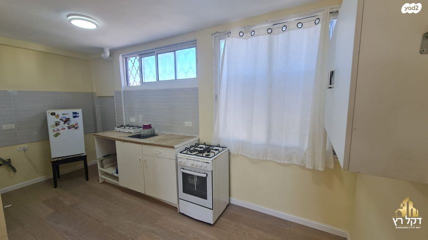 דירה, דרך הארבעה, עכו