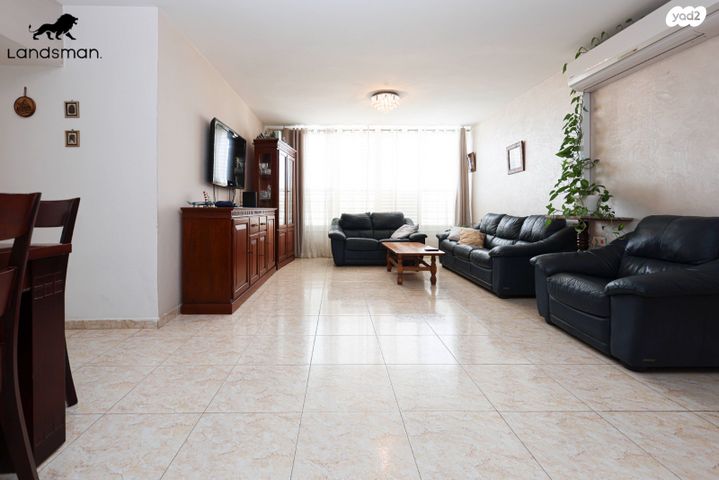 דירה, האר"י 18, רמת חן ובן ציון, נתניה