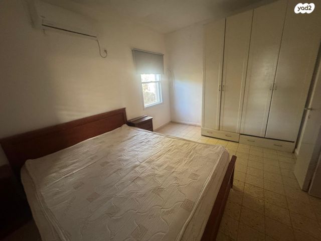 דו משפחתי, גבעת השקדים, סער, סער