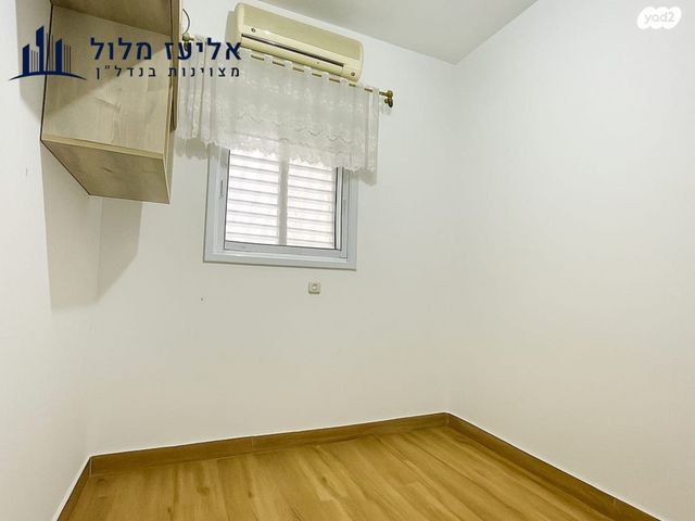 דירה, מנדלי מוכר ספרים, לב העיר, בת ים