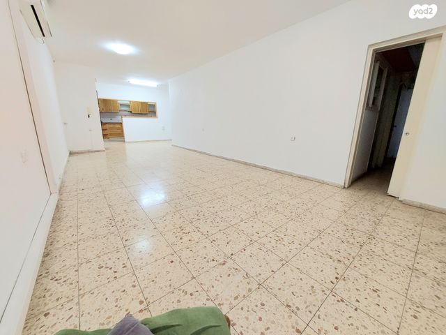 דירה, רמז, מערב ותיק, ראשון לציון