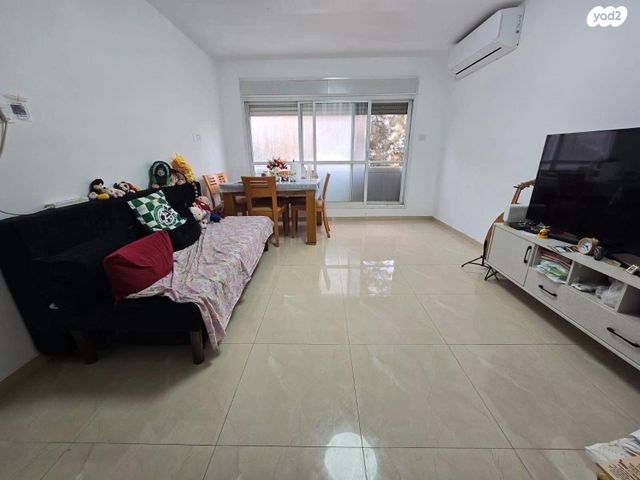 דירה, שדרות דואני, רמות ויצמן, יבנה