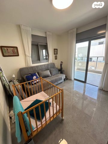 גג/ פנטהאוז, מחנה יהודה, פתח תקווה