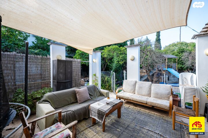 בית פרטי/ קוטג', הדקלים, מרכז פרדס חנה, פרדס חנה כרכור