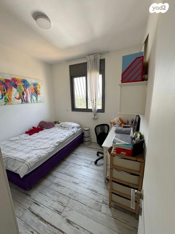 דירה, ריינס, רסקו א', חולון