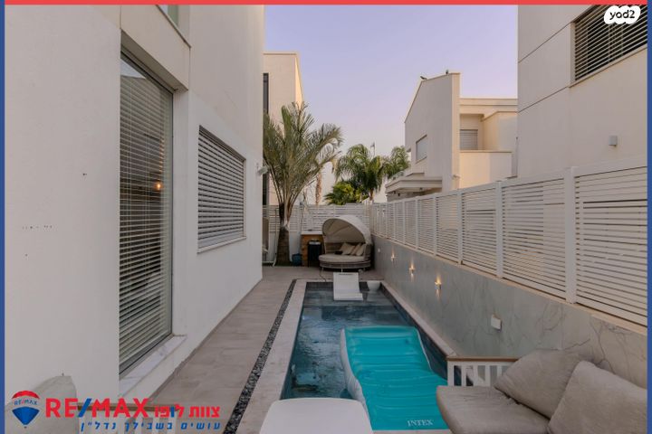 דו משפחתי, אסתר המלכה, רובע יזרעאל סביוני העמק, עפולה