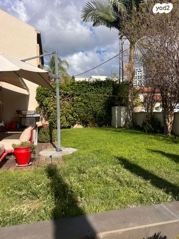 בית פרטי/ קוטג', ד"ר אליהו, קרית קריניצי, רמת גן