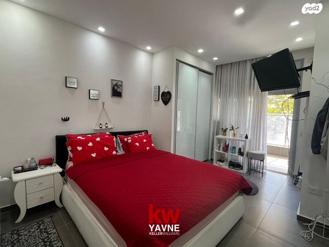 דירת גן, הצדף, נאות רבין, יבנה