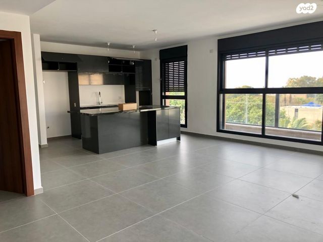 דירה, הדר, רמת השרון