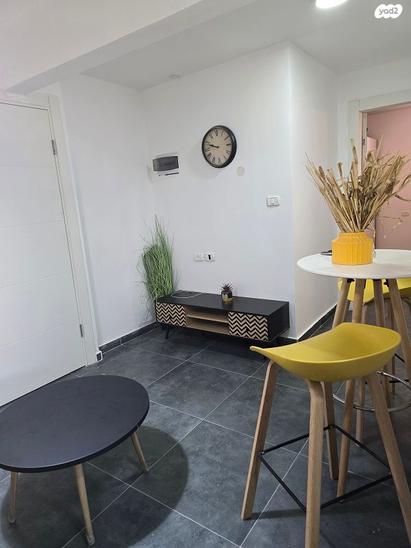 דירה, רחבת אמציה 4, שכונה ו', באר שבע