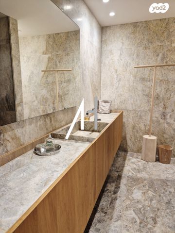 בית פרטי/ קוטג', סביון