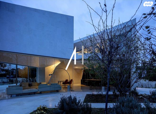 בית פרטי/ קוטג', סביון