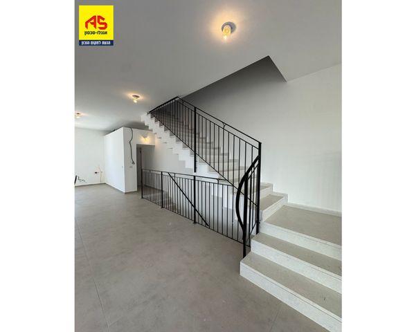 בית פרטי/ קוטג', שכונה 11, תל מונד