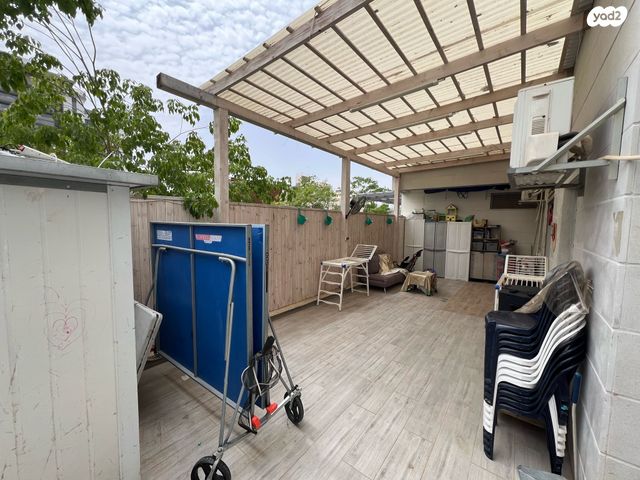 דירת גן, קטיף, נתיבות מערב, נתיבות