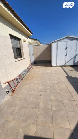 בית פרטי/ קוטג', בית דגן, בית דגן