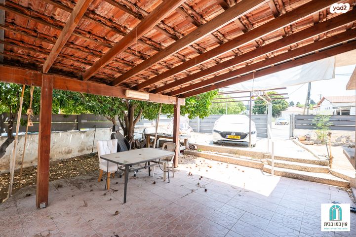 בית פרטי/ קוטג', פרדס חנה כרכור