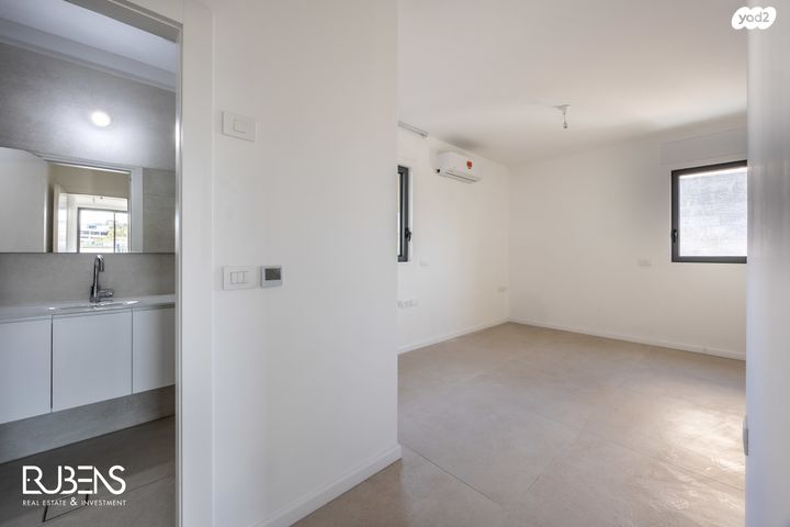 דירה, מקור חיים, מקור חיים, ירושלים