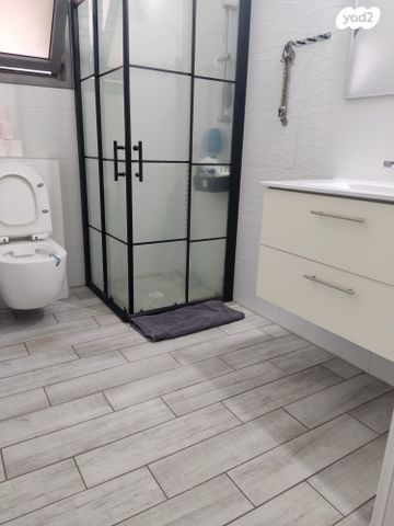 גג/ פנטהאוז, נחל פרת 25, פארק הנחל, באר שבע