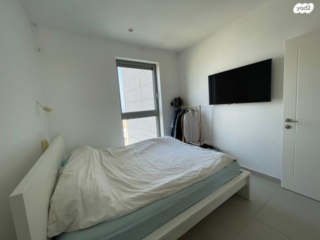 דירה, ניסים אלוני, צמרות איילון, פארק צמרת, תל אביב יפו