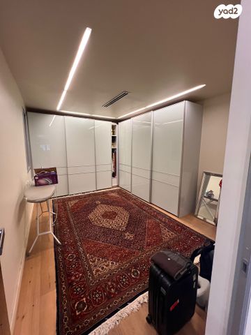 בית פרטי/ קוטג', ד"ר אליהו, קרית קריניצי, רמת גן