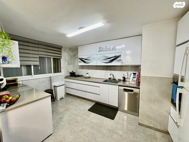 דירה, גיורא יוספטל, רמלה