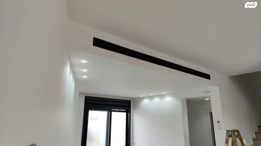 דופלקס, פנחס נבון, נאות שקד, ירוחם