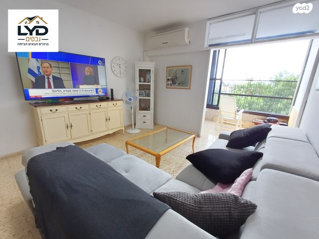 דירה, משה סמילנסקי, מרכז העיר, חדרה