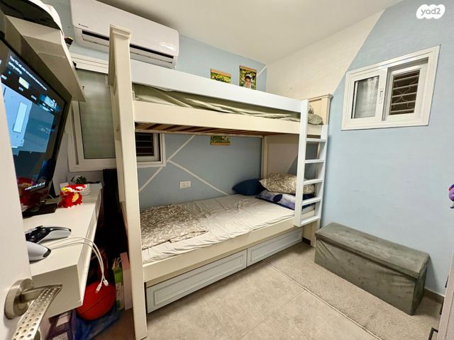 דירה, גיורא יוספטל, רמלה